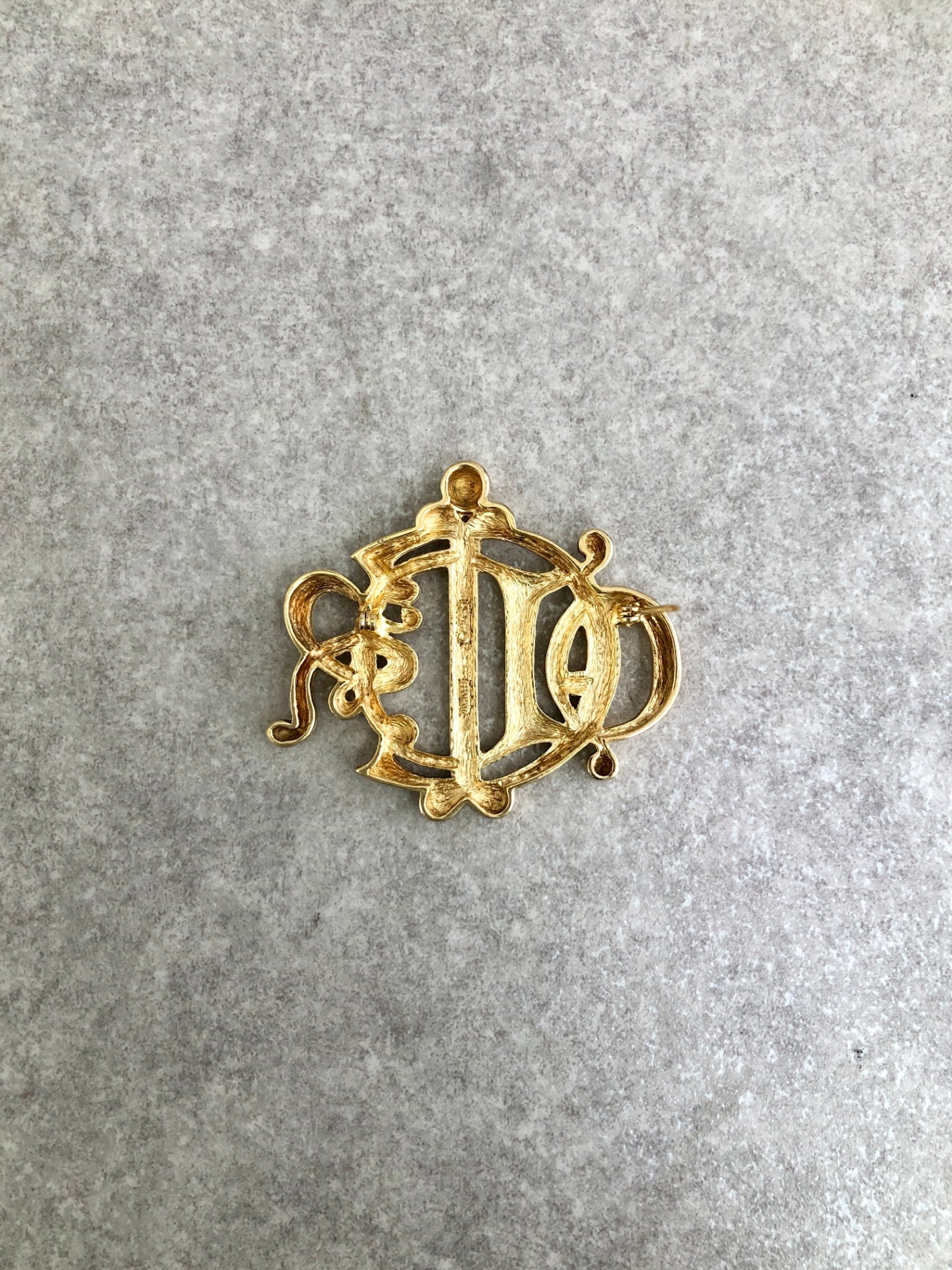 Christian Dior Emblem Motif Brooch Gold Vintage pidjmi