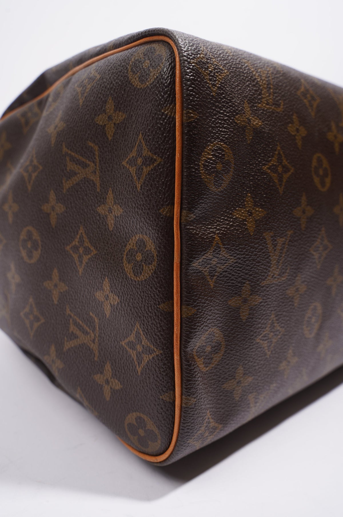 Louis Vuitton Speedy Monogram Canvas 35