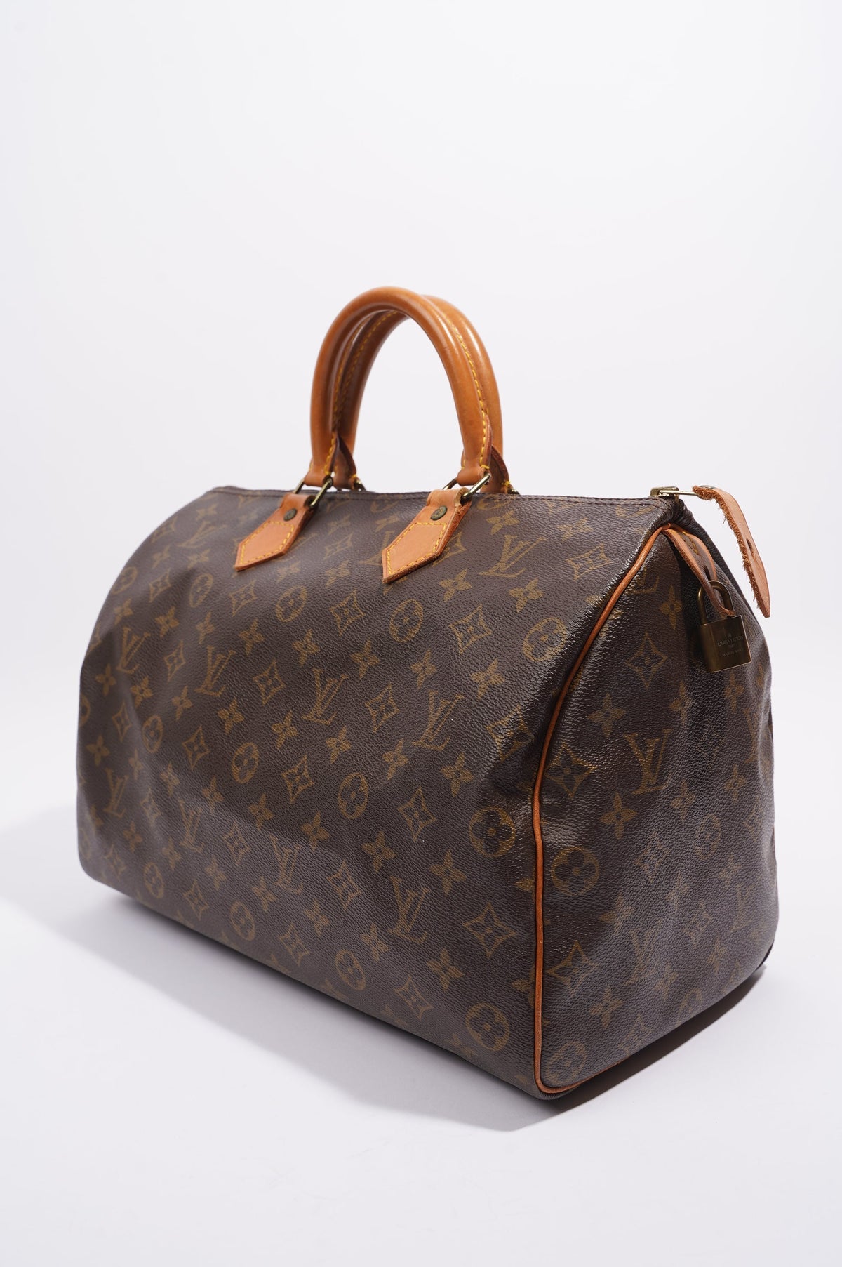 Louis Vuitton Speedy Monogram Canvas 35