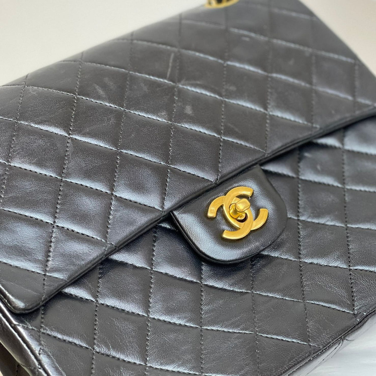 Vintage Double Flap Lambskin Black GHW