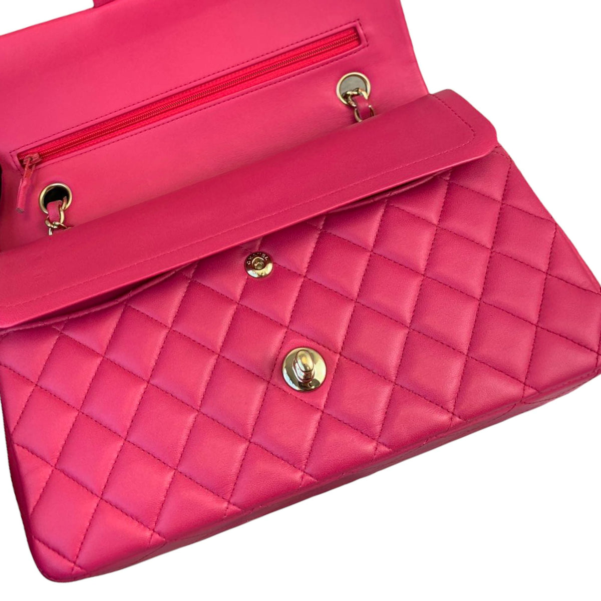 Classic Flap Medium Lambskin Pink GHW