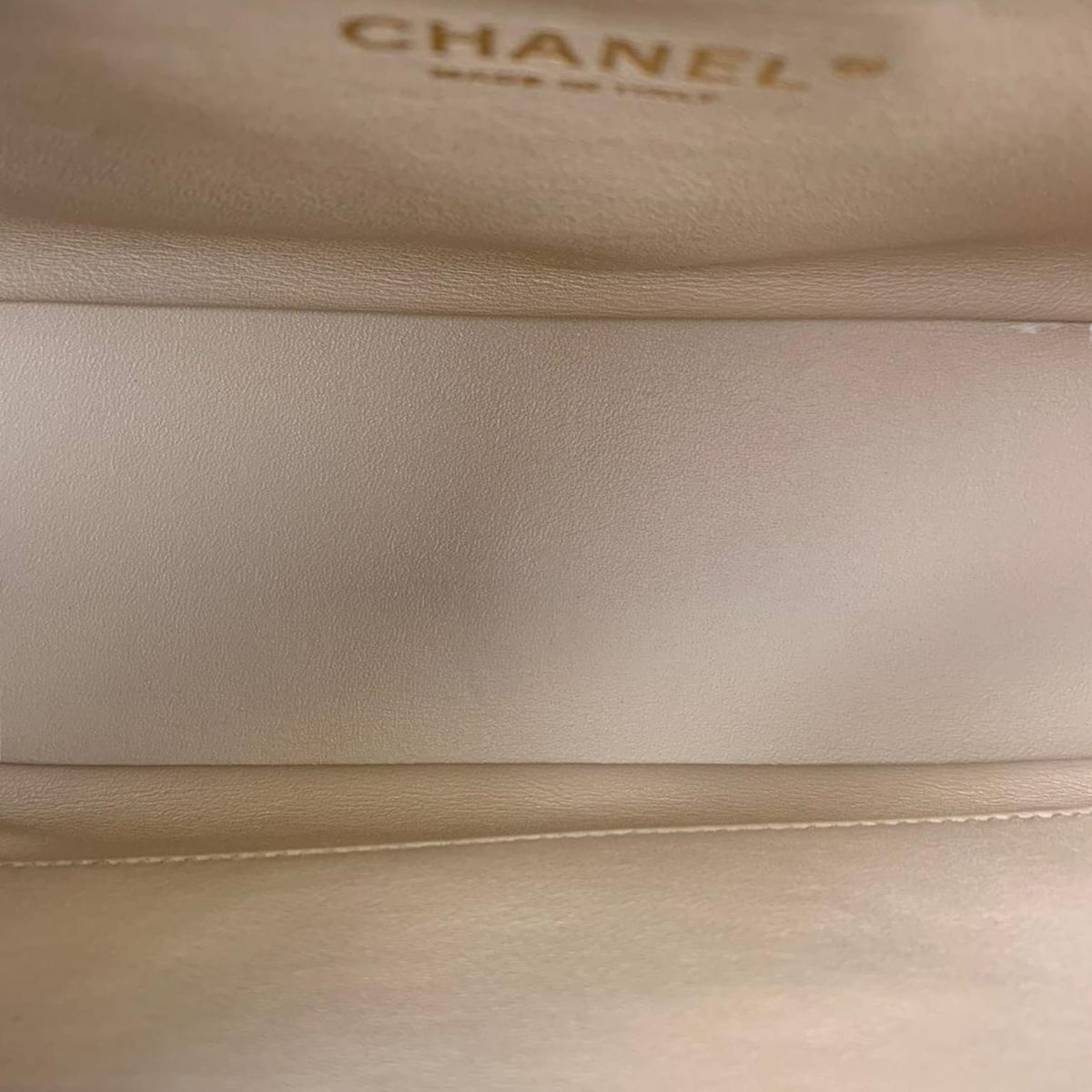 Large Business Affinity Flap Quilted Caviar Beige GHW