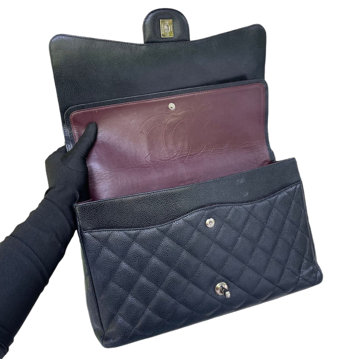 Classic Double Flap Maxi Caviar Black SHW