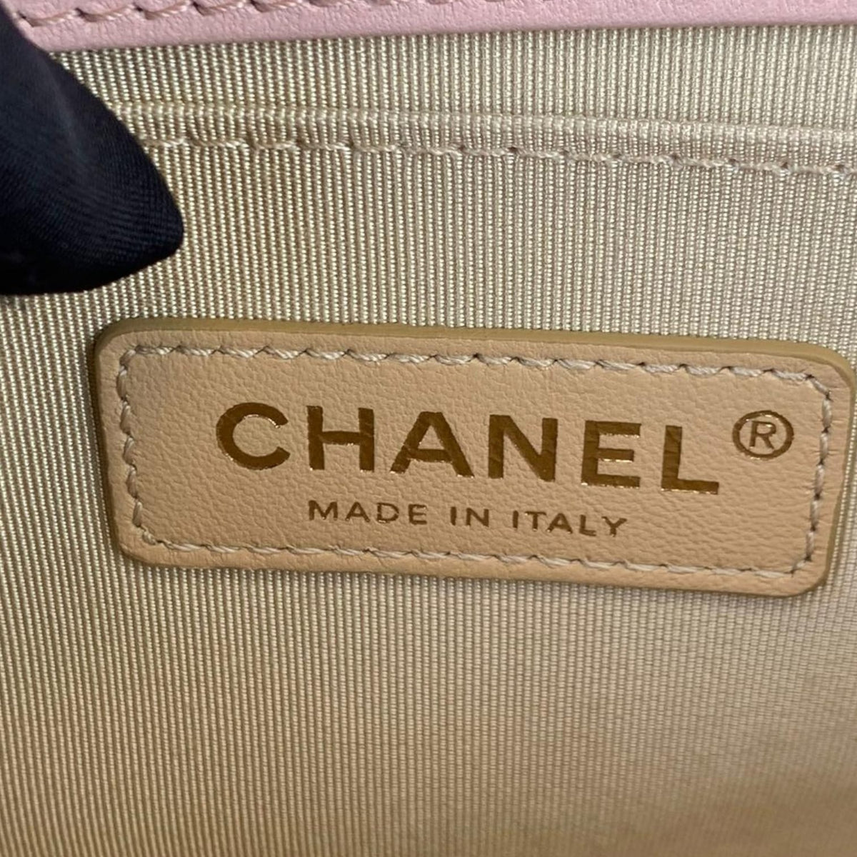Old Medium Boy Bag Lambskin Pink GHW