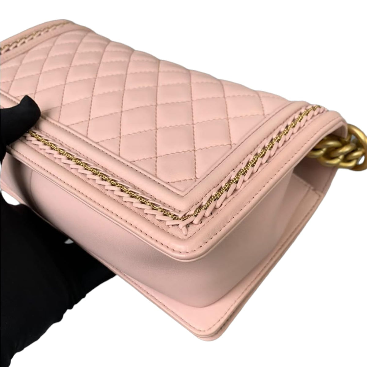 Old Medium Boy Bag Lambskin Pink GHW