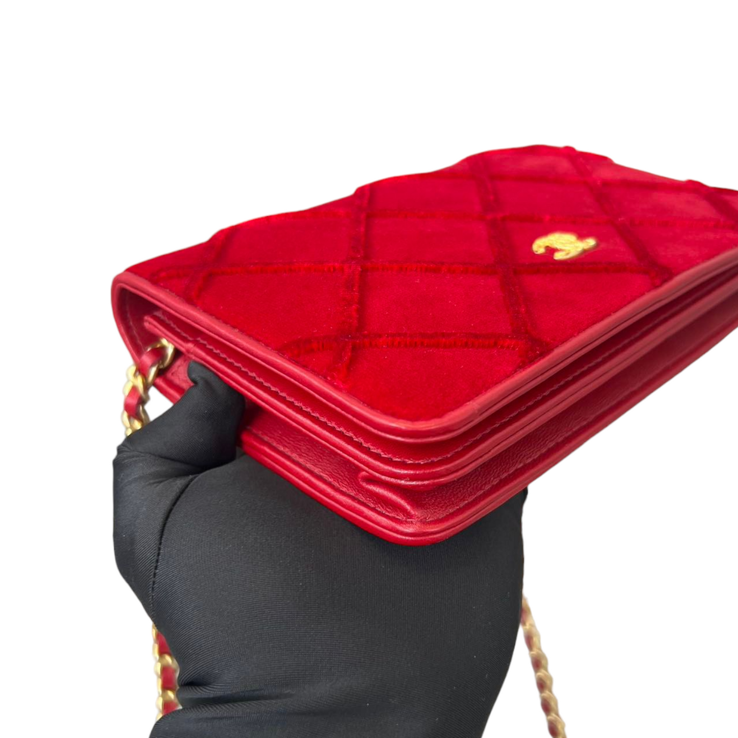 Wallet on Chain Velvet Red GHW