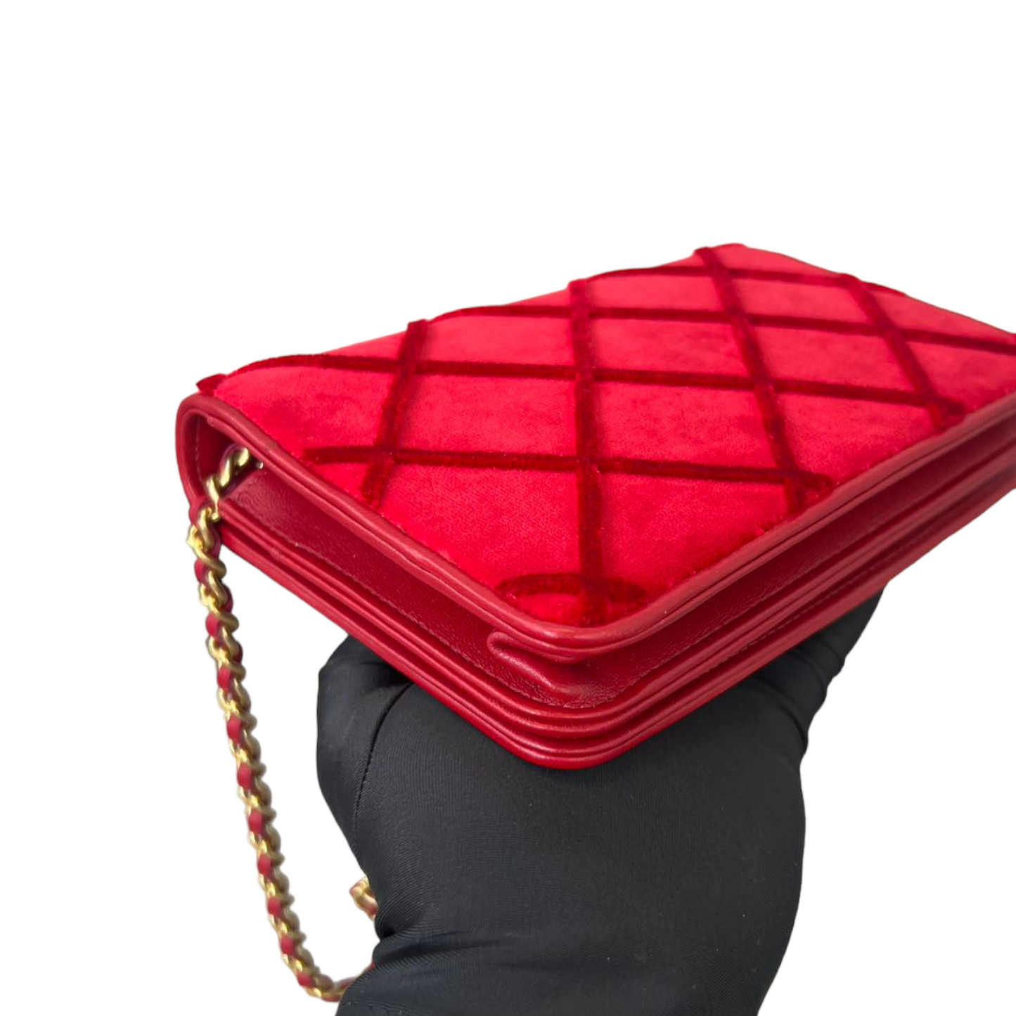 Wallet on Chain Velvet Red GHW