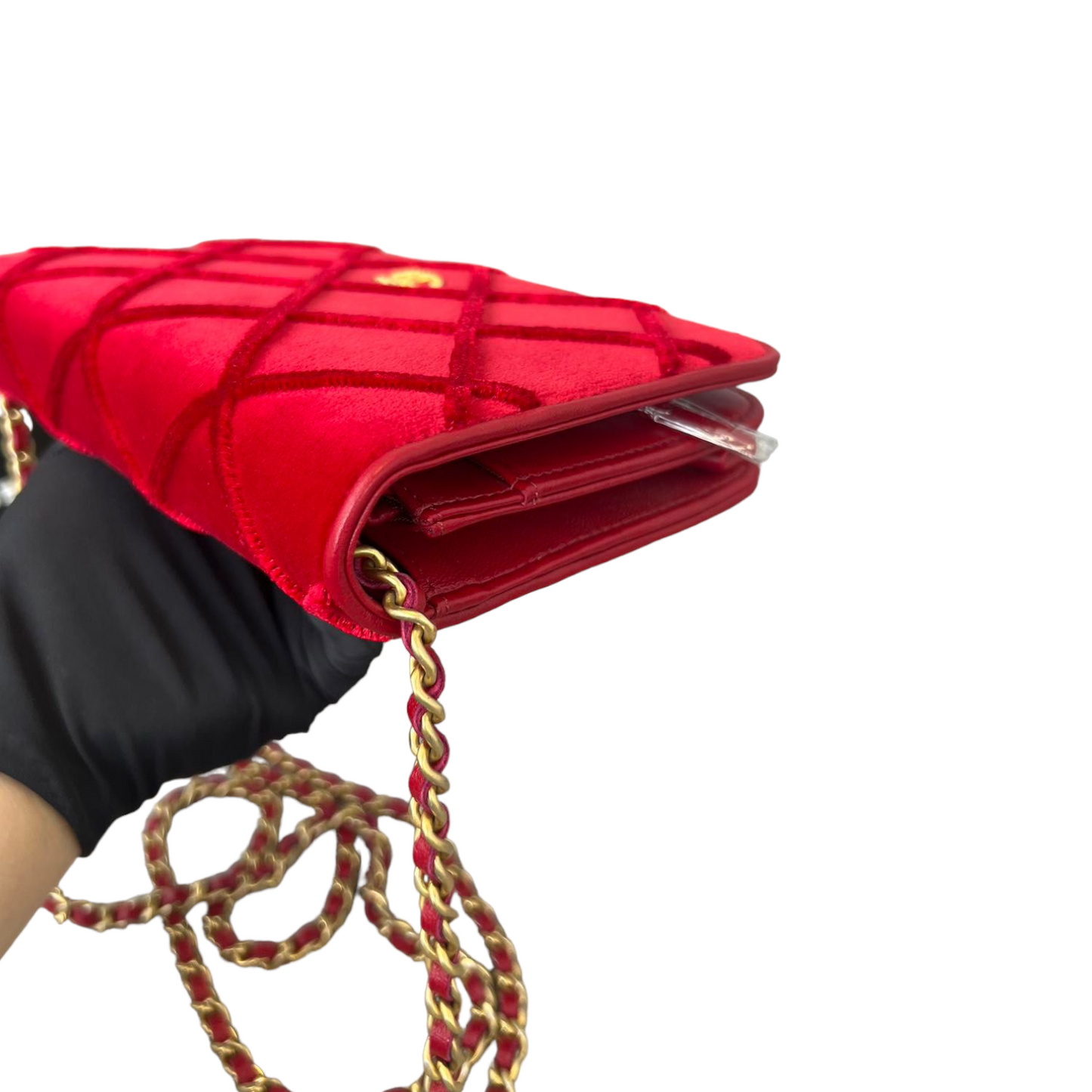 Wallet on Chain Velvet Red GHW