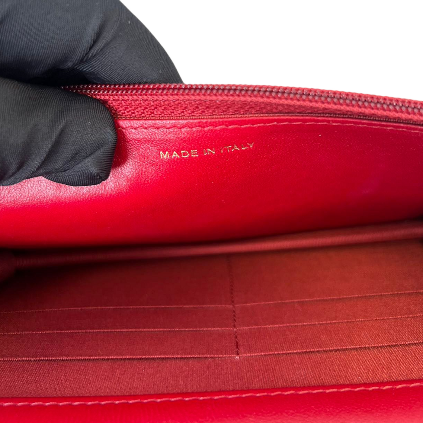 Wallet on Chain Velvet Red GHW