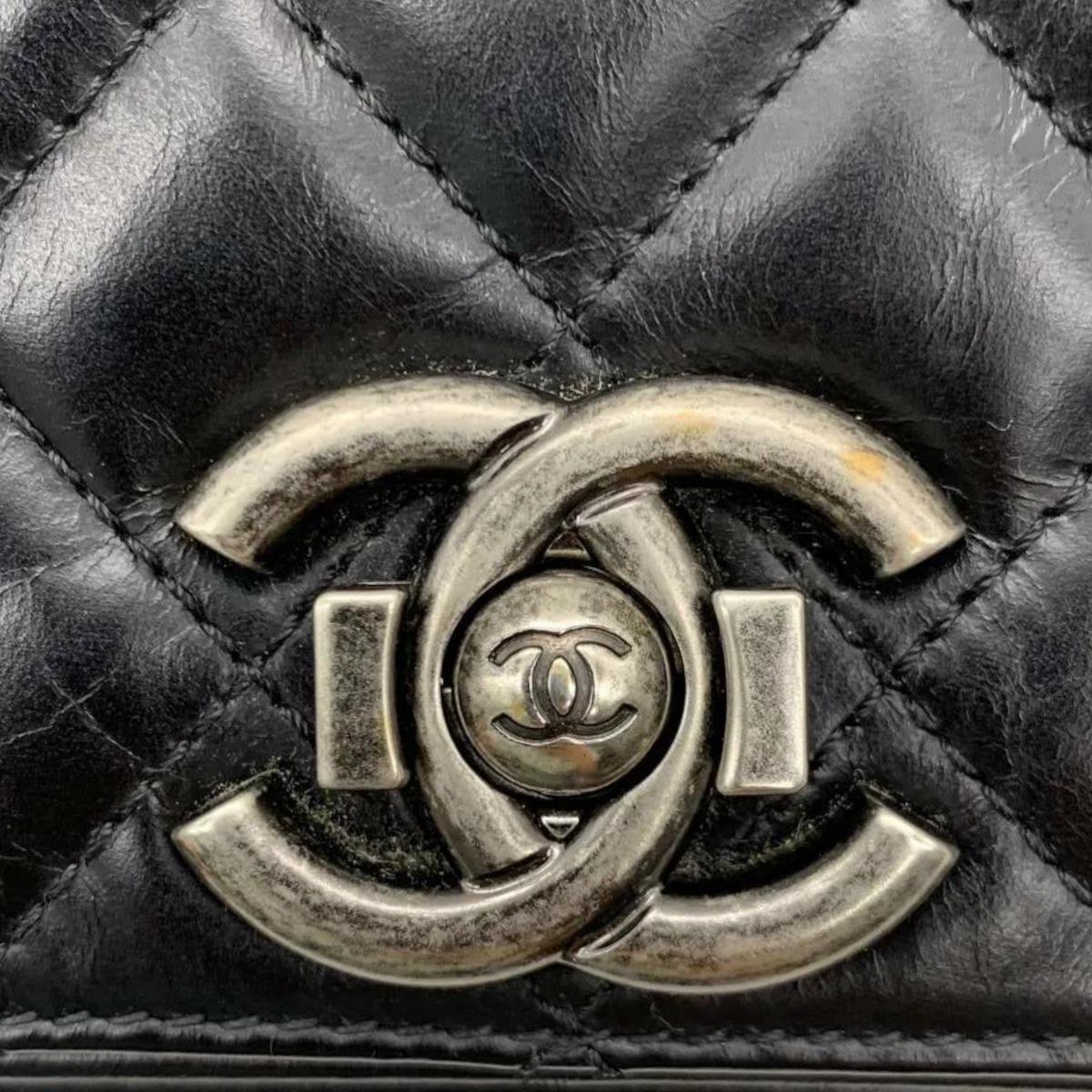 Glazed Calfskin Quilted Small Coco Boy Flap Black RHW