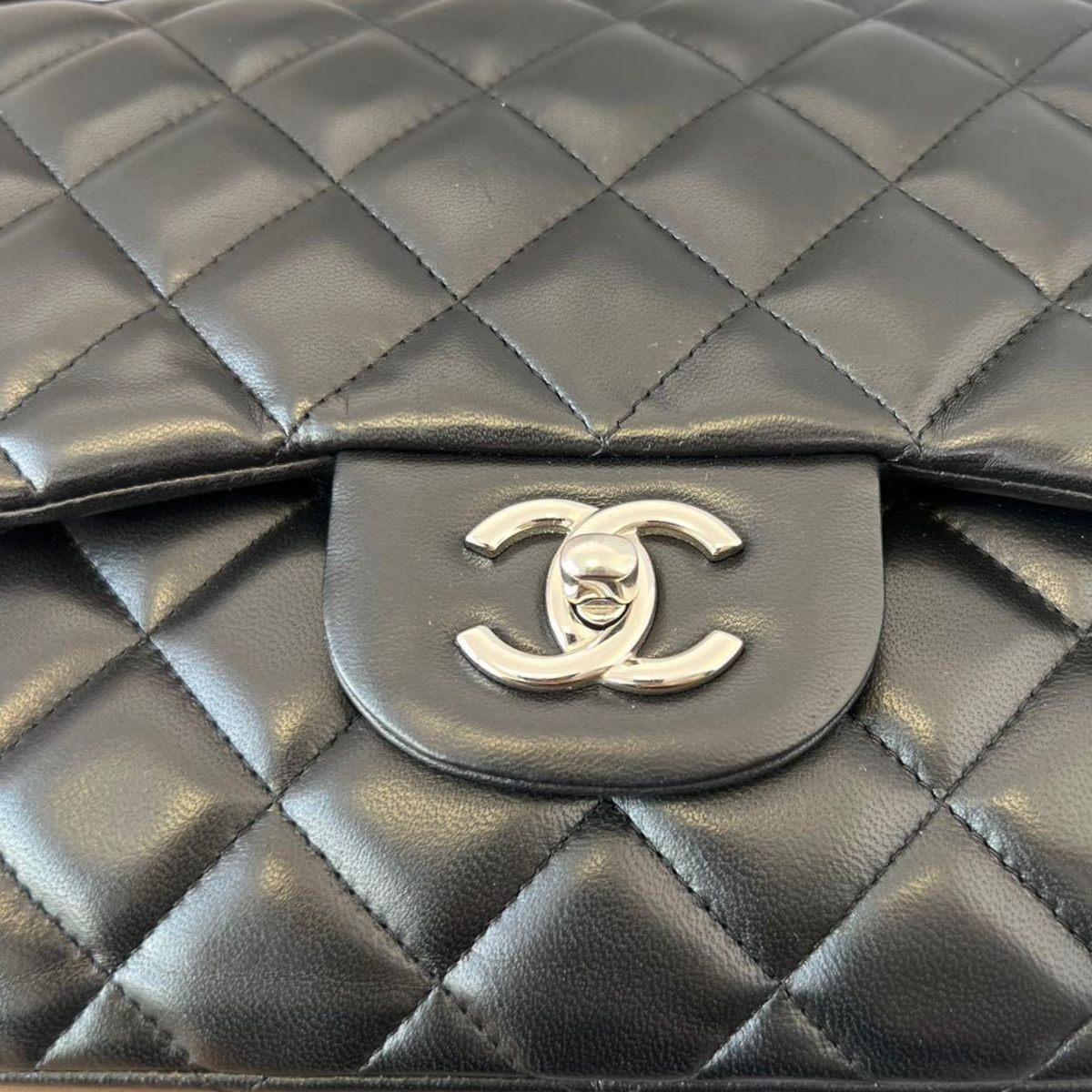 Lambskin Quilted Jumbo Classic Double Flap Black SHW