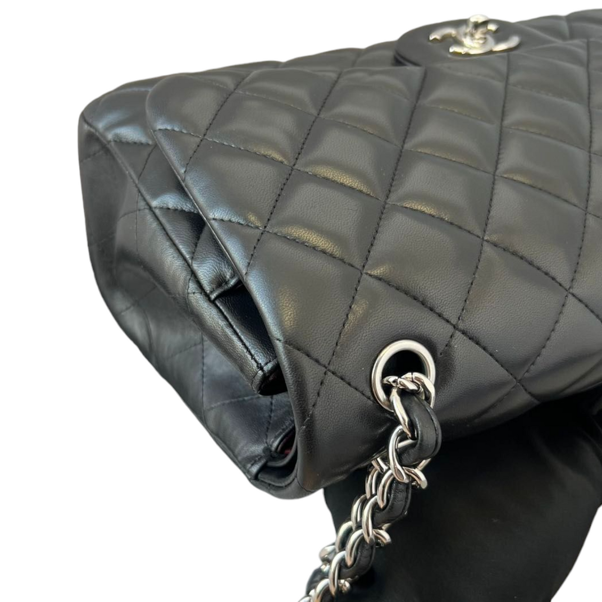 Lambskin Quilted Jumbo Classic Double Flap Black SHW