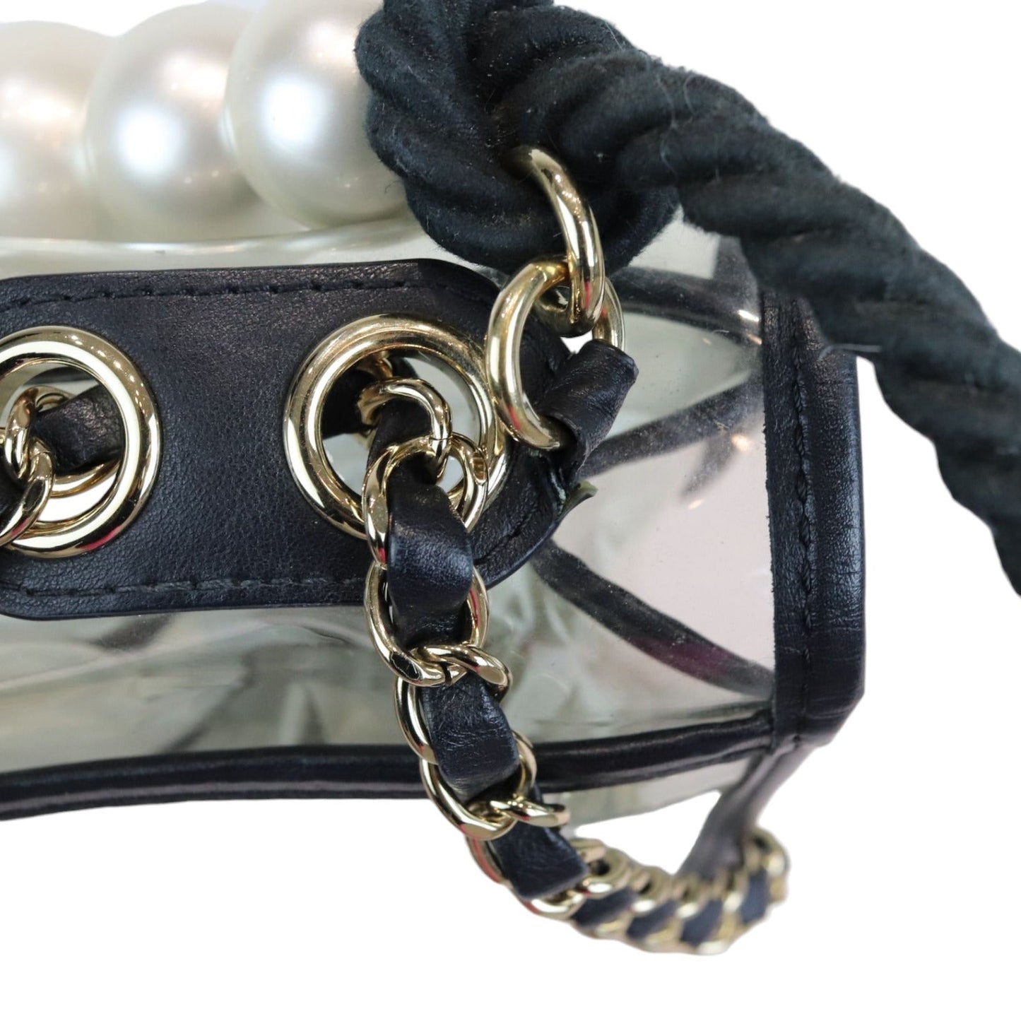 "Sand by the Sea" Runway Pearl Handle Sand Black PVC