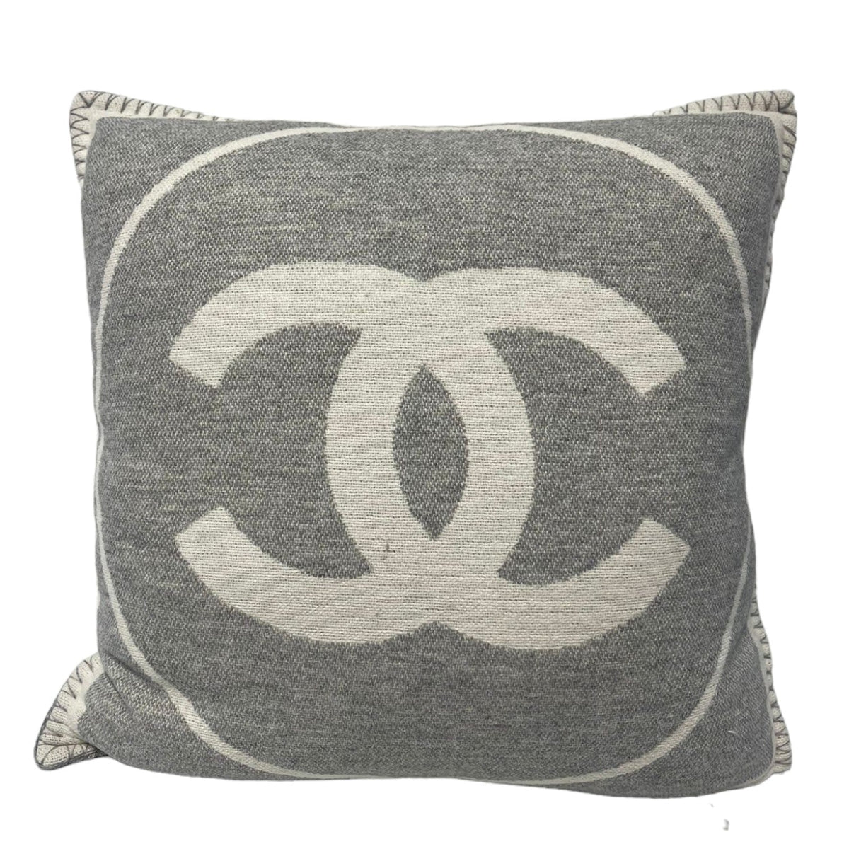 CC Pillow Merino Wool Cashmere Grey Off White