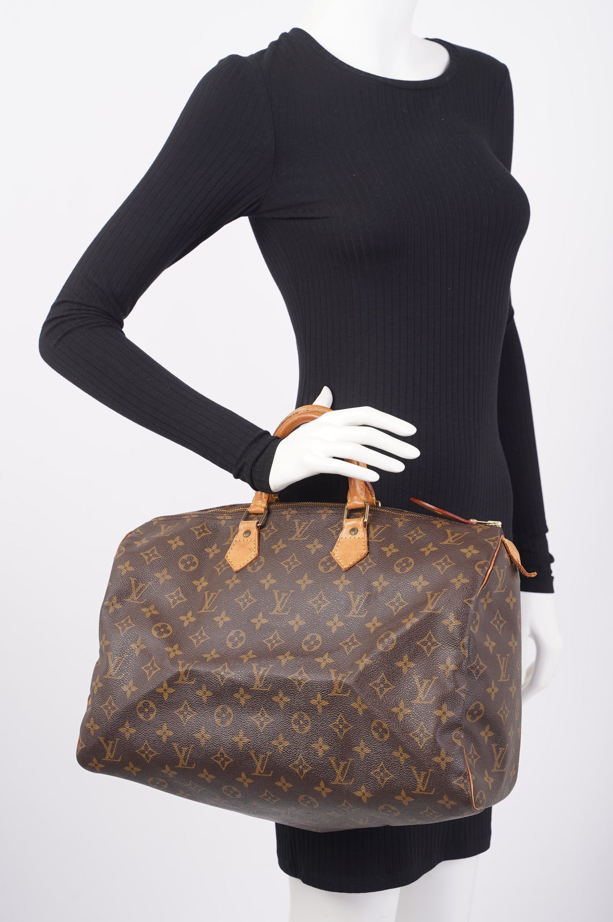 Louis Vuitton Speedy Monogram Canvas 40