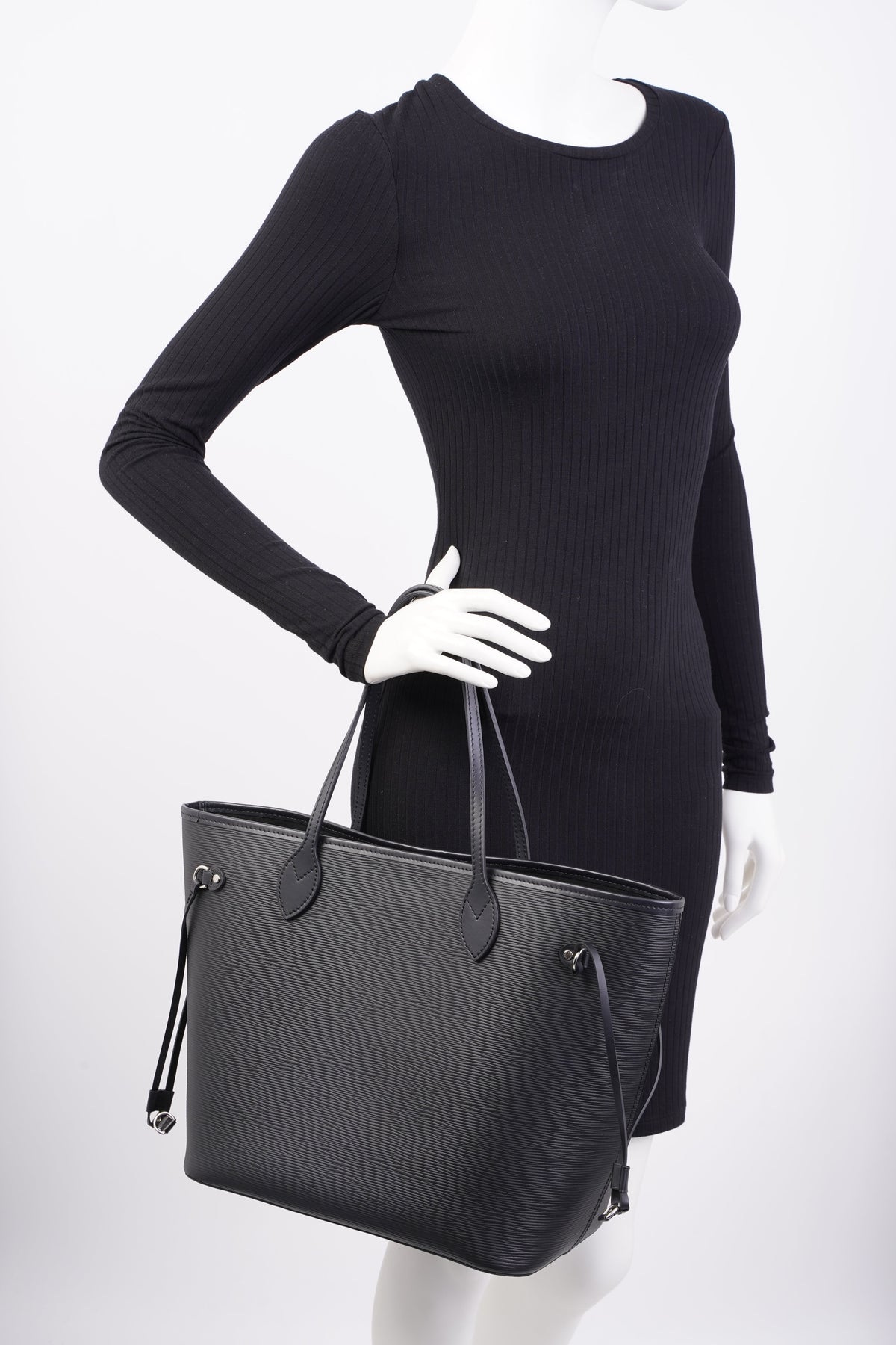 Louis Vuitton Neverfull Black Epi Leather MM