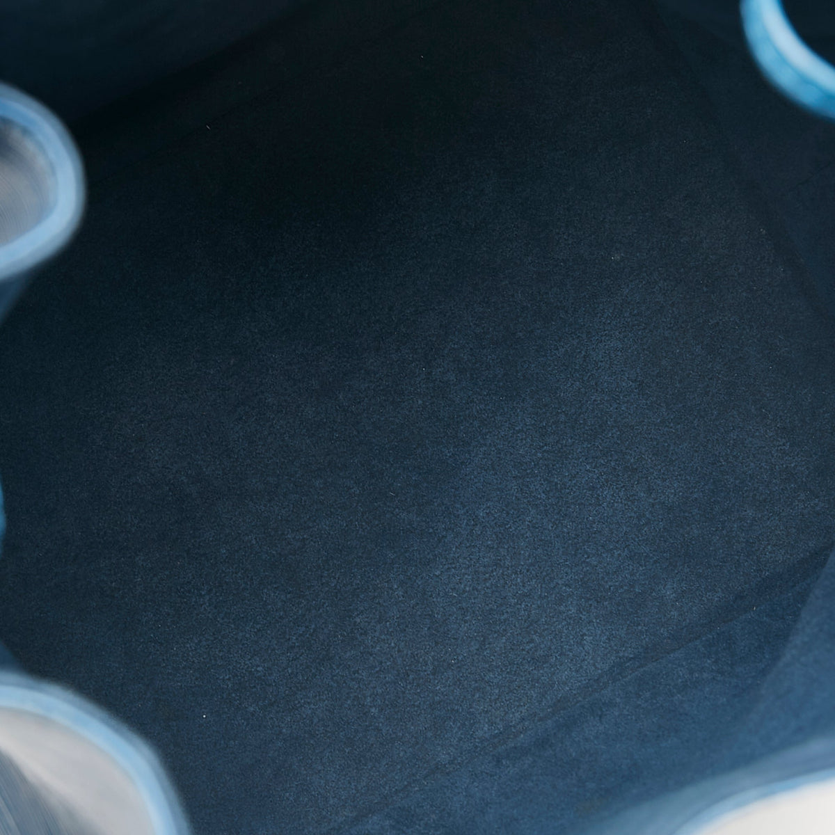 Louis Vuitton Petit Noé Blue Epi