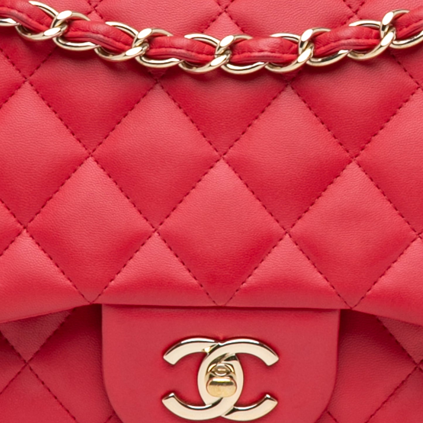 Red Chanel Jumbo Classic Lambskin Double Flap Shoulder Bag