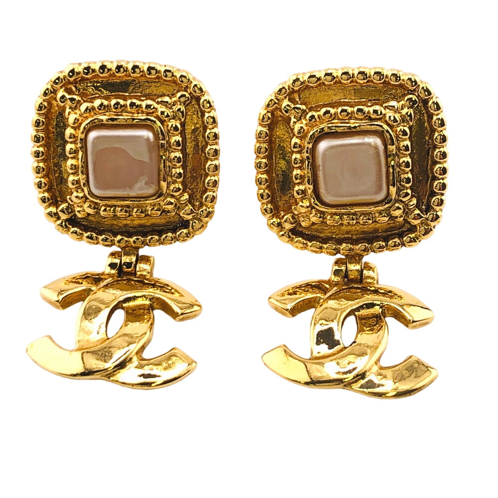 CHANEL Earring Gold Plated gold 96A COCO Mark Women Used