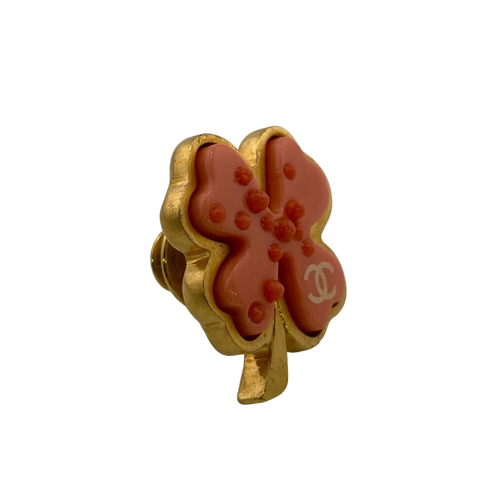 CHANEL Brooch Gold Plated pink 03P PinBrooch Clover Women Used