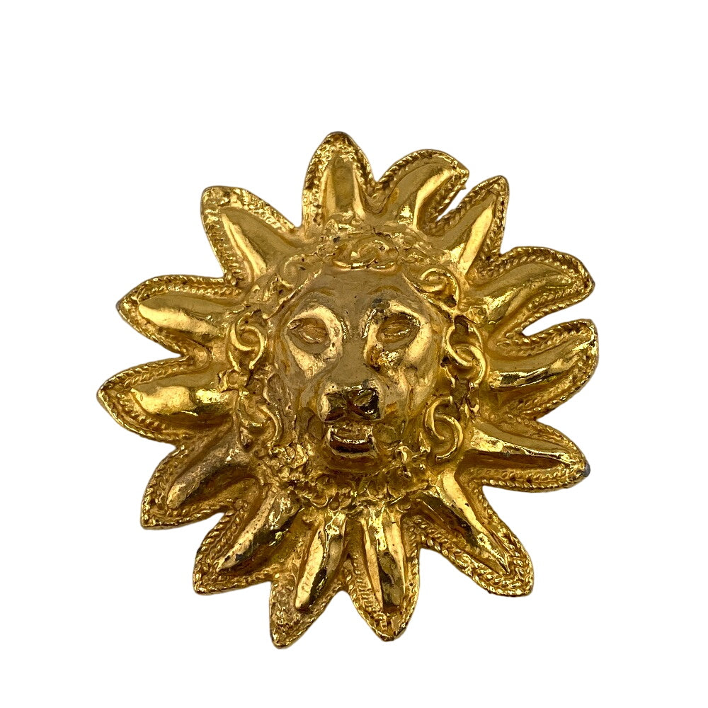 CHANEL Brooch Gold Plated gold Lion Women Used