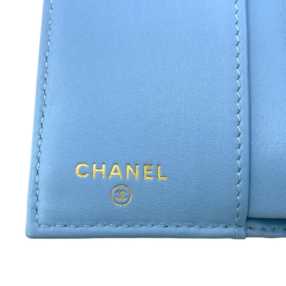 CHANEL Tri-fold wallet Caviar skin blue Matrasse Rhinestone COCO Mark Métiers d'Art Collection Collectors
