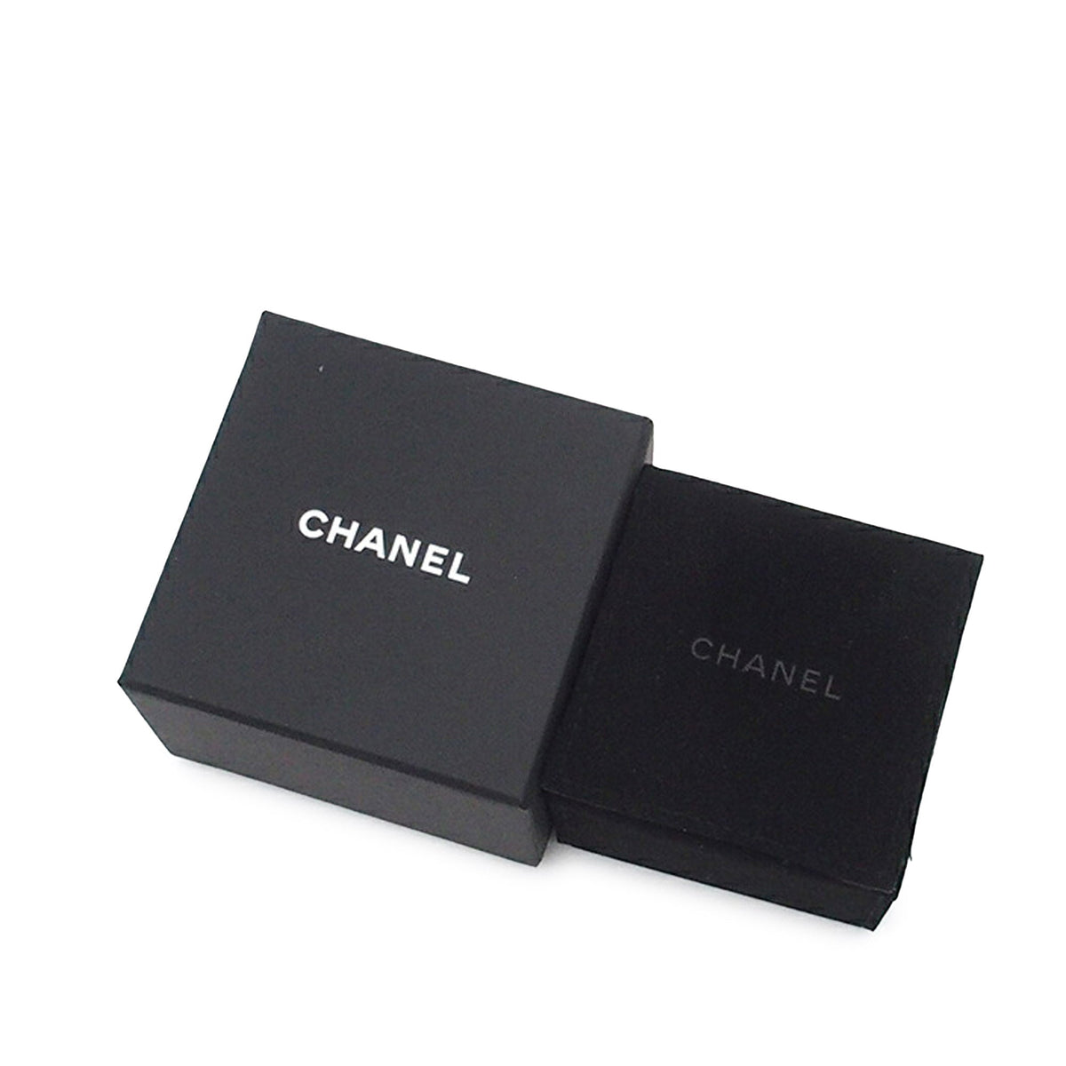 Silver Chanel Striped Faux Pearl CC Drop Earrings