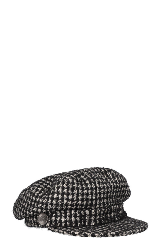 CHANEL CC Houndstooth Baker Boy Hat Tweed Black White