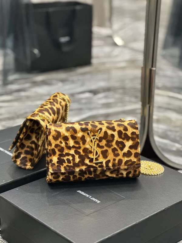 Yves Saint Laurent - Bags - The Wells Bags  523