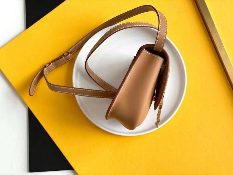 Yves Saint Laurent - Bags - The Wells Bags  170