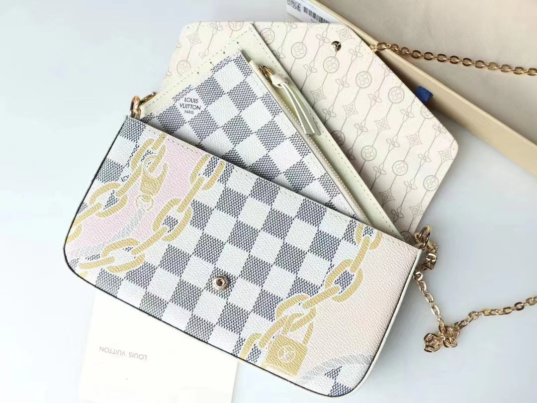 LB836 Félicie Pochette / 8.3 x 4.7 x 1.2 inches