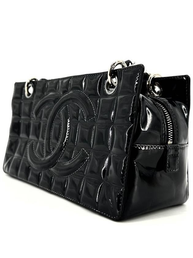 Chocolate bar patent mini chain shoulder bag Chanel