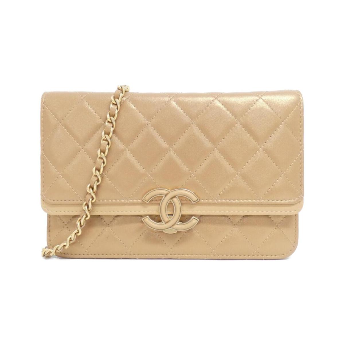 Chanel AP0424 Chain Wallet