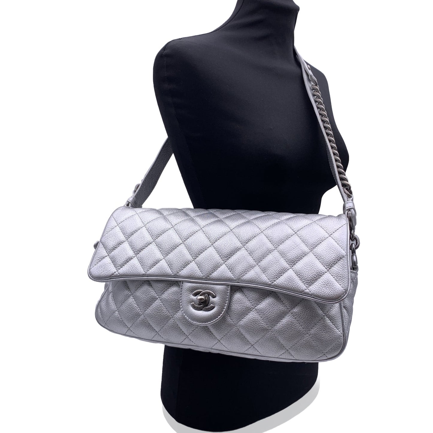 CHANEL Airline 2016 Silver Quilted Leather Easy Flap Shoulder Bag