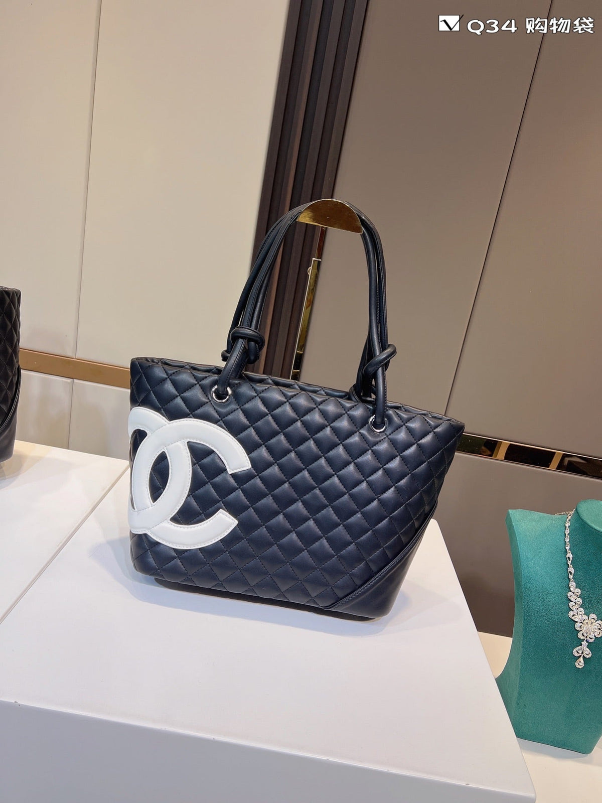 Luxury Edition Bags CH-L 297