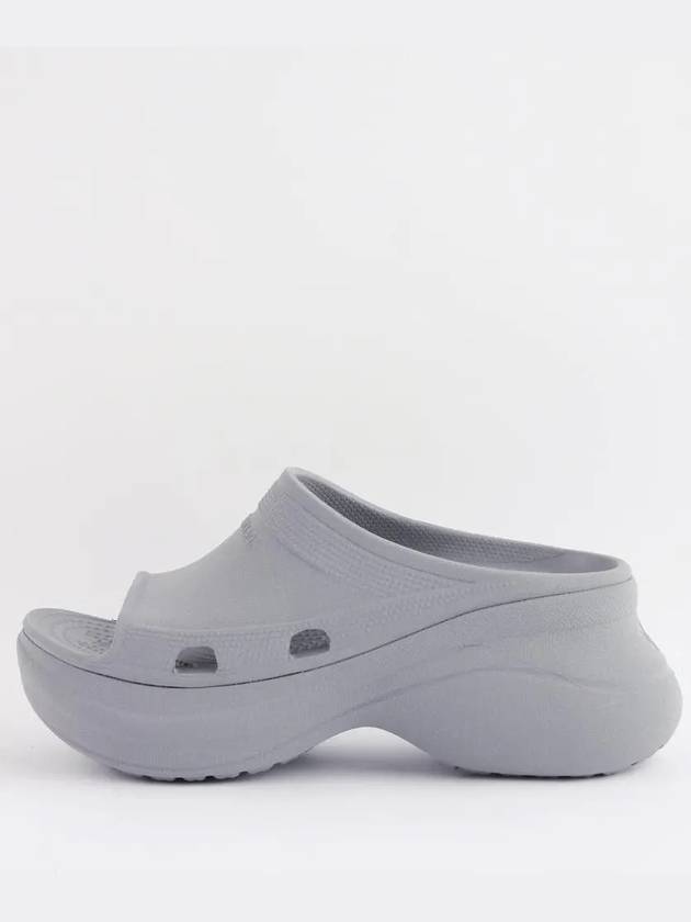 Luxury Balenciaga  Pool Platform Slipper Grey