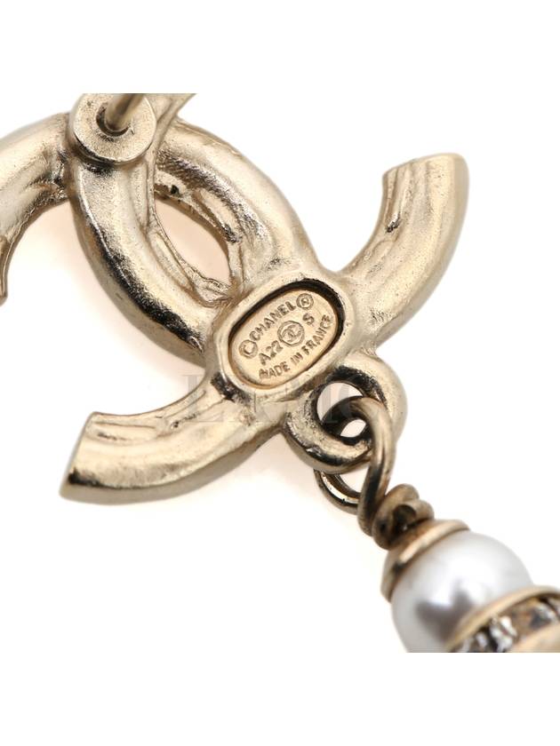 Pearl Earrings Showline CC Logo AB8513 Chanel