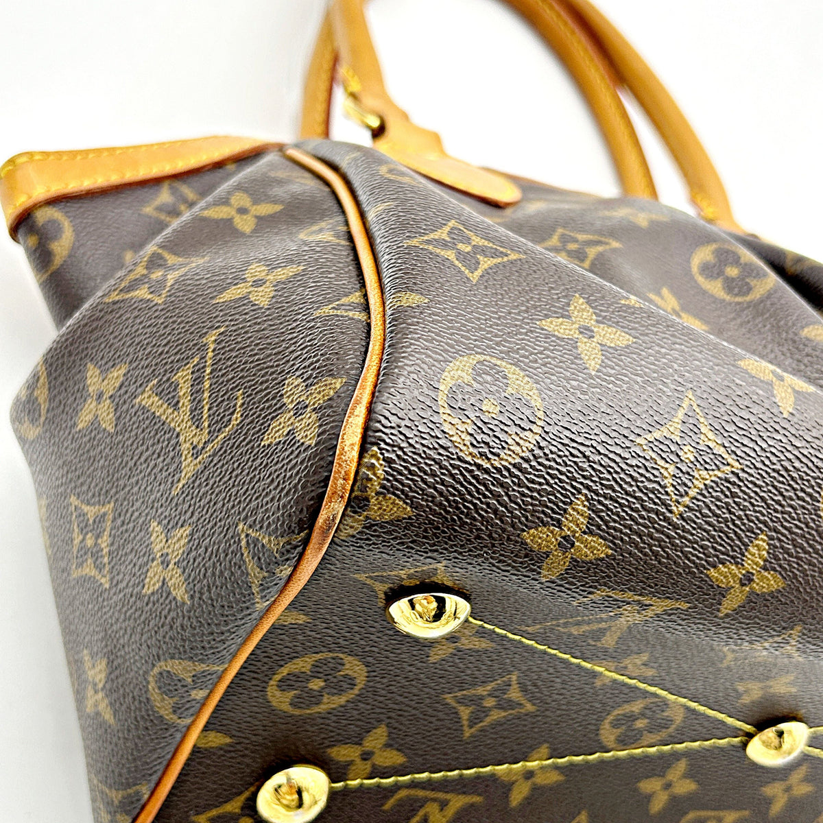 Louis Vuitton Tivoli PM Monogram Canvas HandBag LA6272