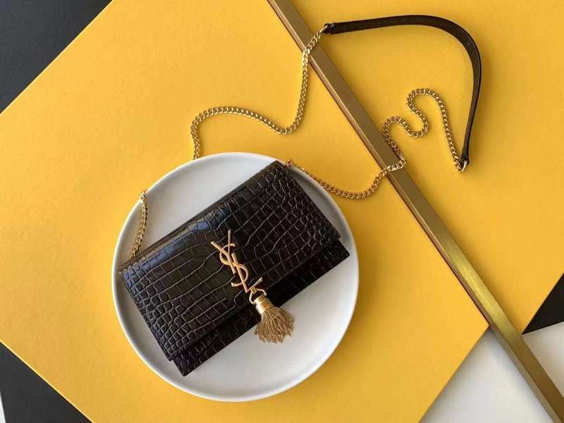 Yves Saint Laurent - Bags - The Wells Bags  290