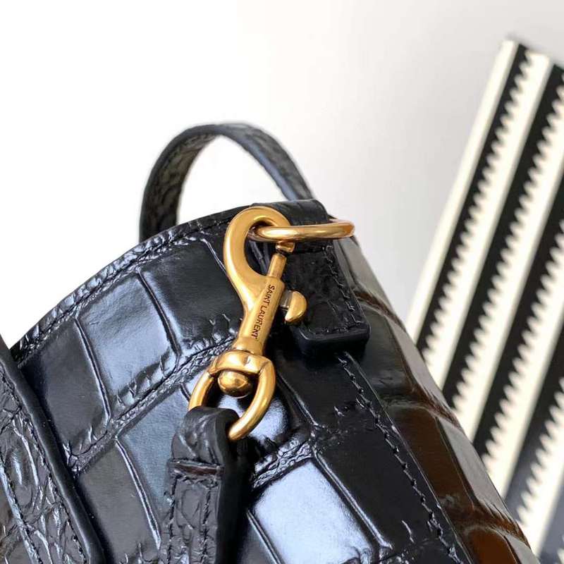 Yves Saint Laurent - Bags - The Wells Bags  502
