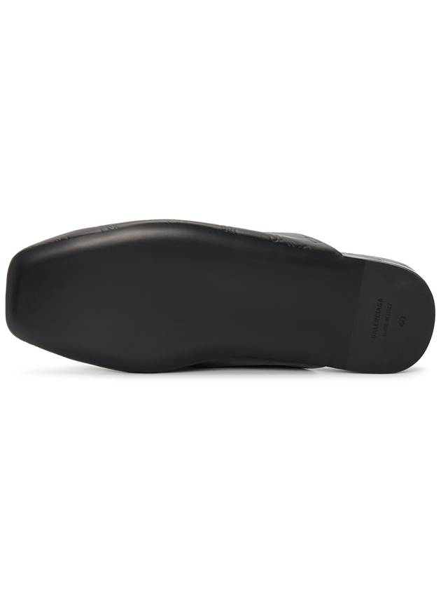 Luxury Balenciaga  Debossed Logo Leather Mule Black