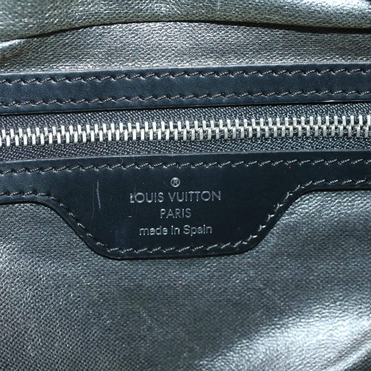 LOUIS VUITTON Taiga Parana Clutch Bag Epicea M30752 LV Auth ac1439