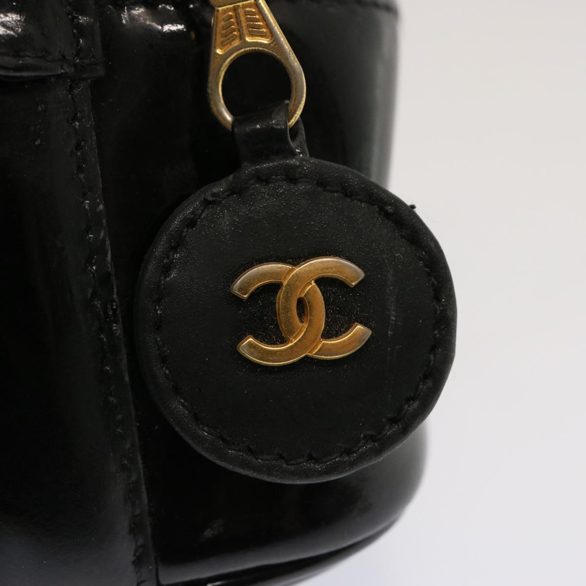 CHANEL Vanity Cosmetic Pouch Enamel Black CC Auth ac2858