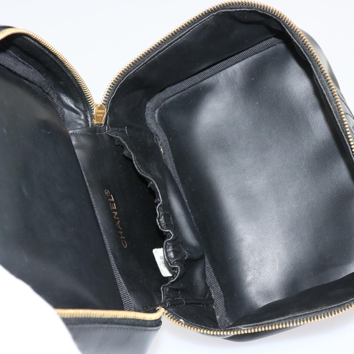 CHANEL Vanity Cosmetic Pouch Enamel Black CC Auth ac2858