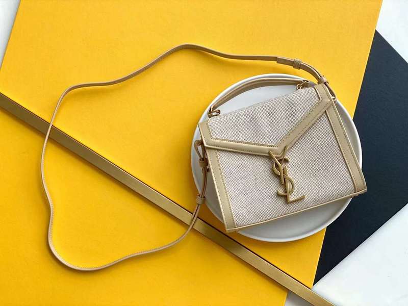 Yves Saint Laurent - Bags - The Wells Bags  165