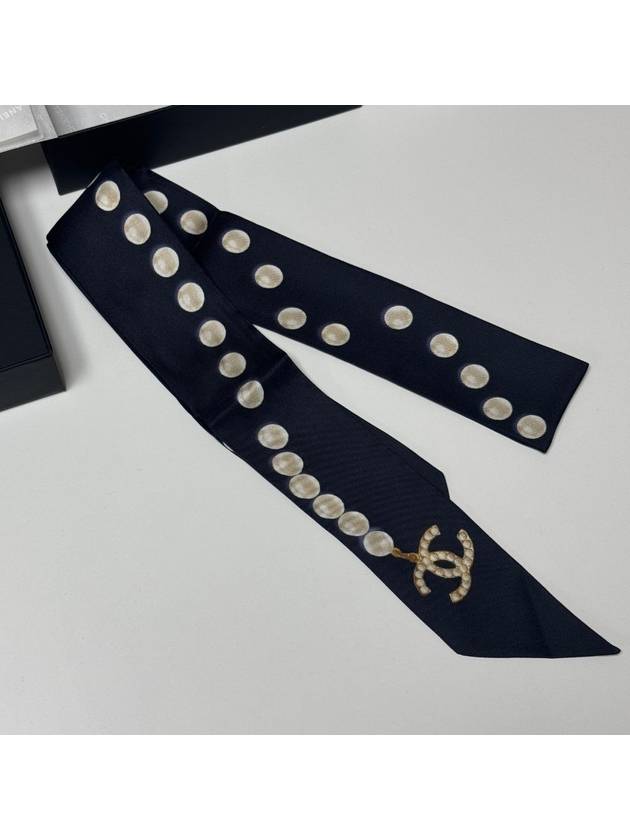 Slim Bandeau Silk Twill & Navy Chanel