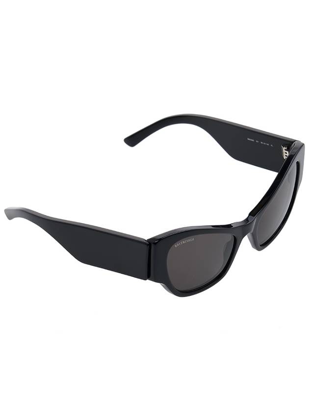 Luxury Balenciaga  Eyewear Logo Cat Eye Sunglasses Black