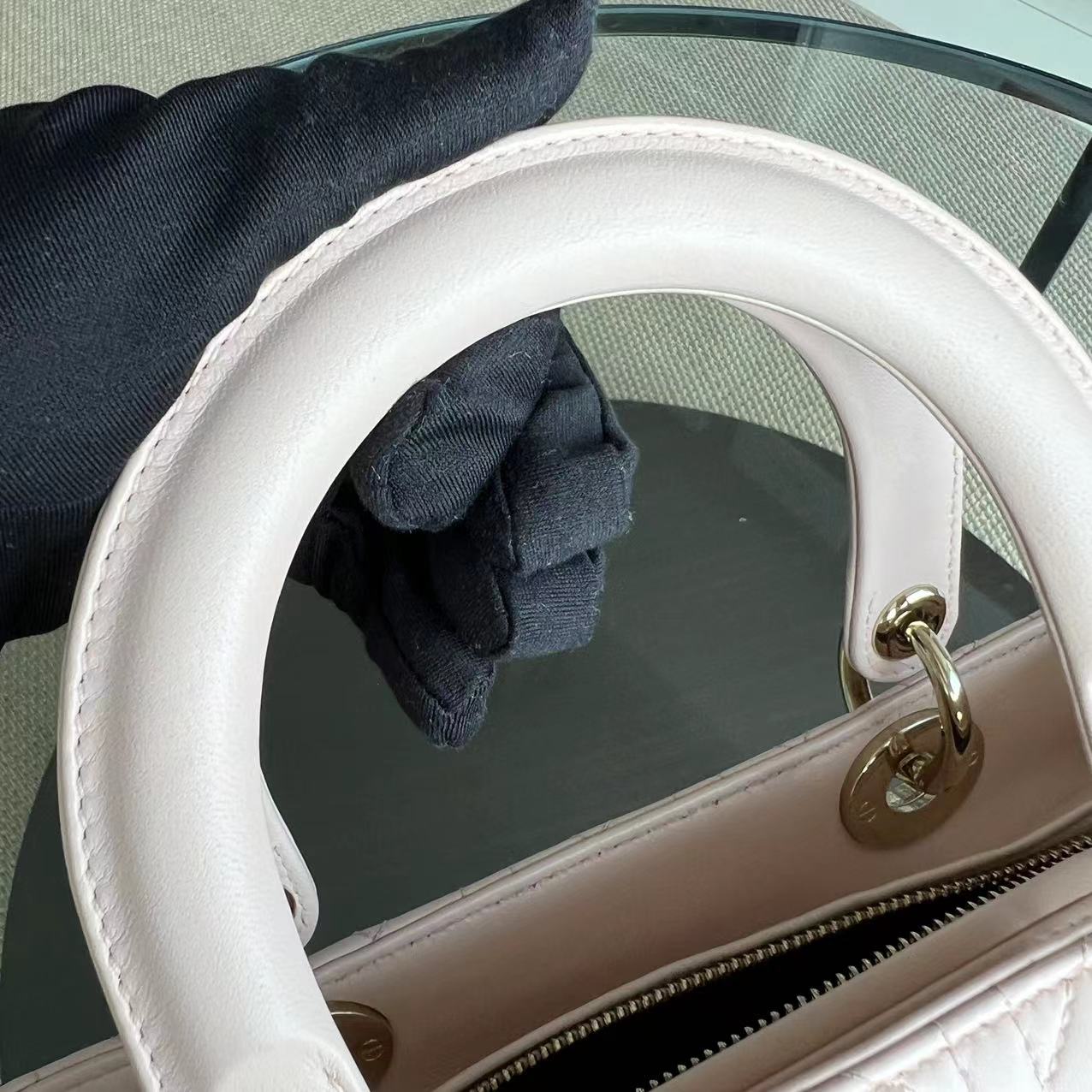 *Adjustable Strap* Lady Medium Cannage Lambskin Sakura Pink Golden Hardware