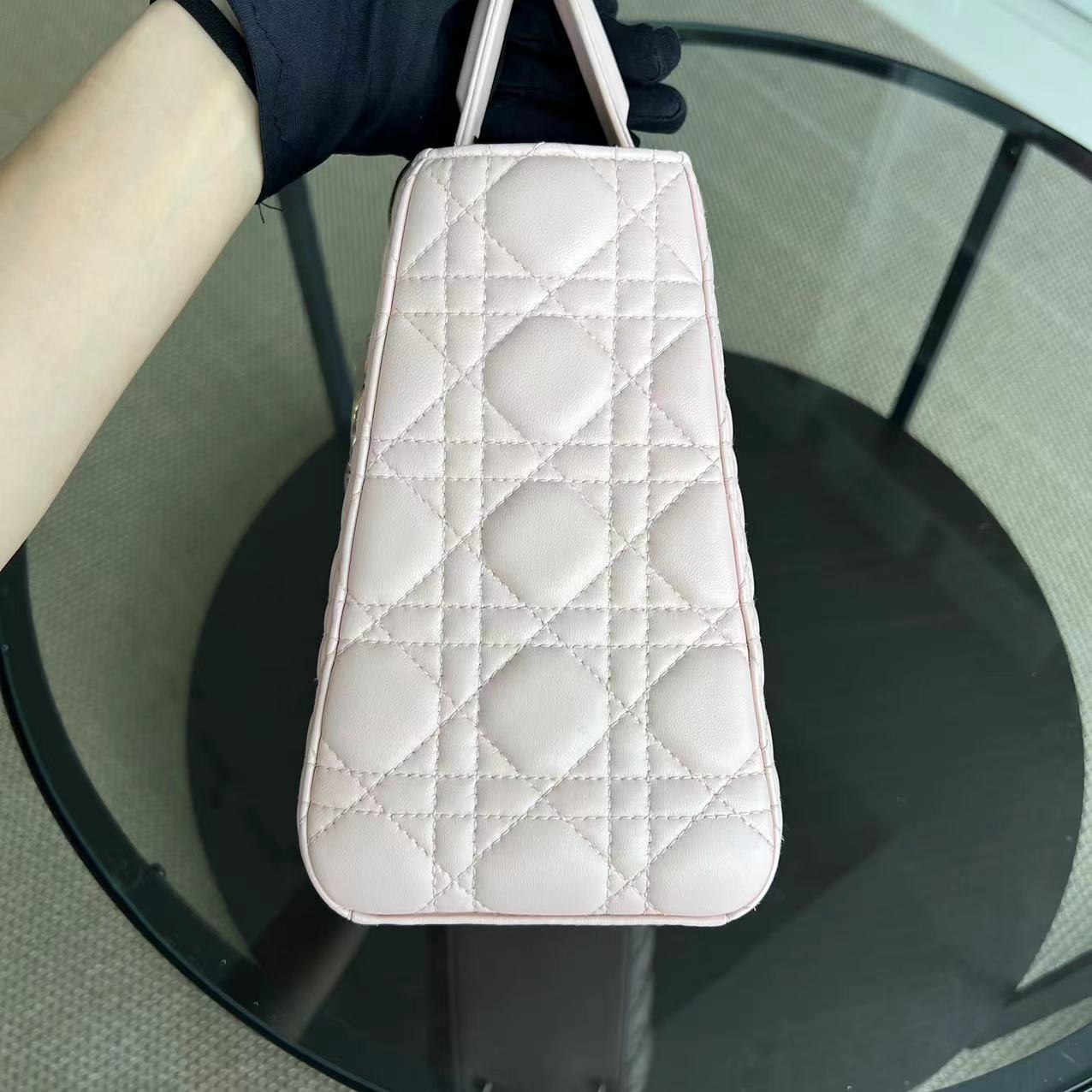 *Adjustable Strap* Lady Medium Cannage Lambskin Sakura Pink Golden Hardware