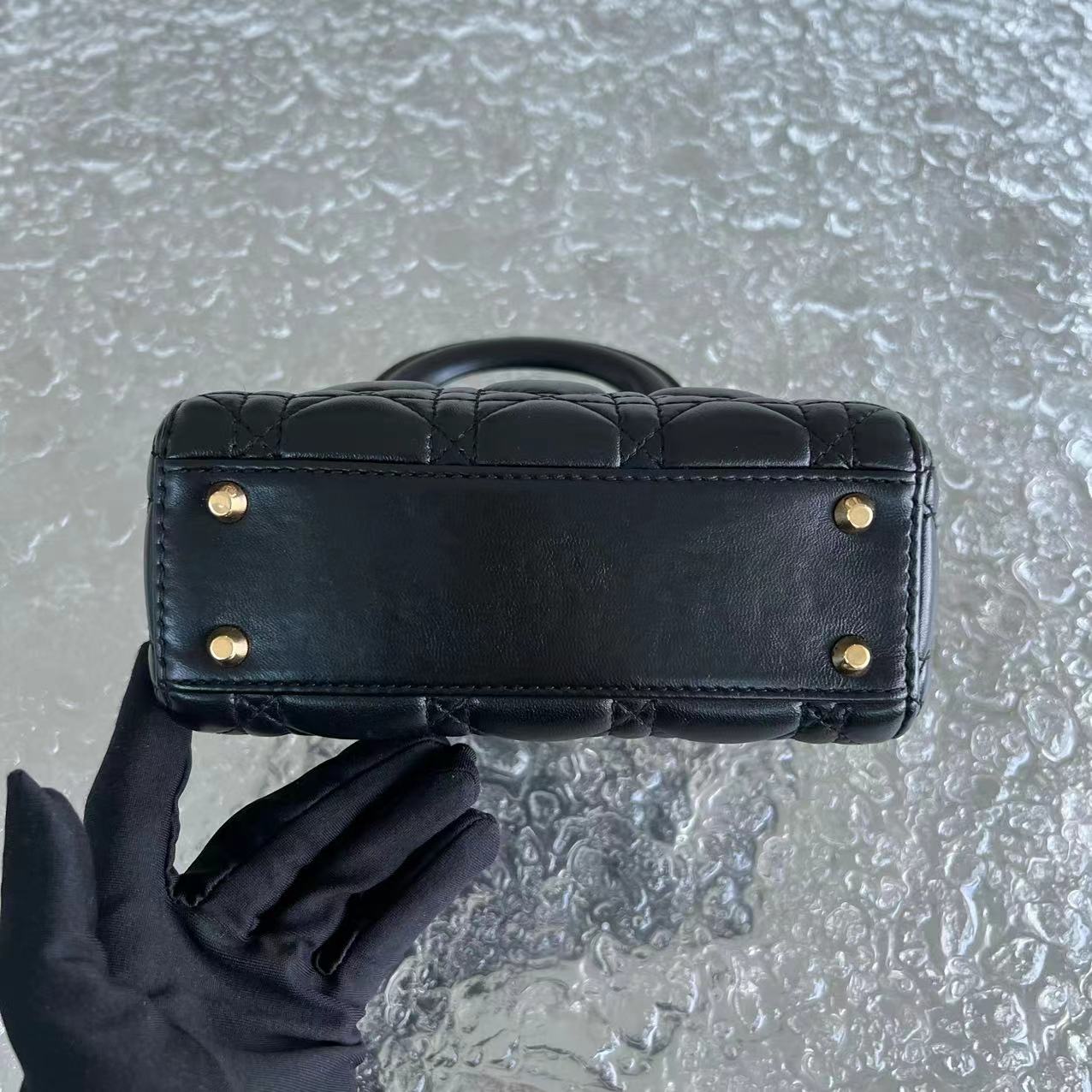 *Adjustable Strap* Lady Mini Cannage Lambskin Black Golden Hardware